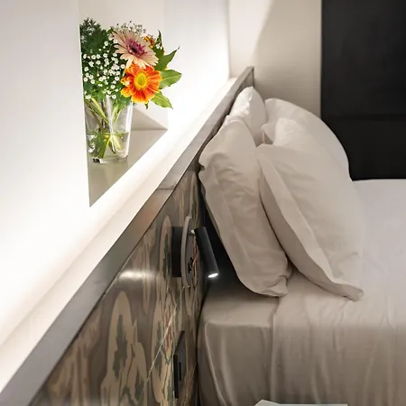 Aria Collection 3* باري